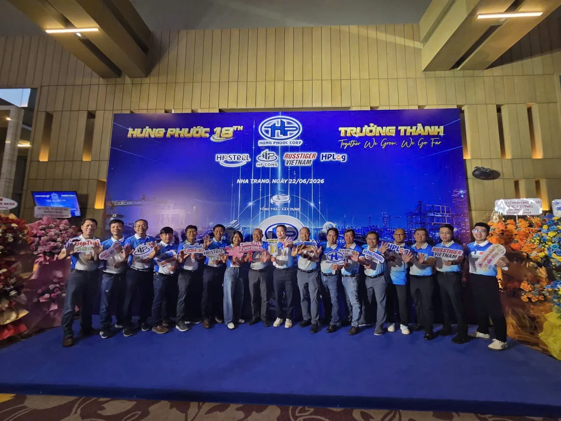 Lễ kỷ niệm 18 năm Hưng Phước Corp